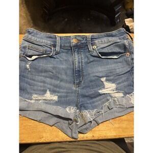 Universal Threads Women's Short Shorts Distressed Medium Wash Raw Edge Size 8